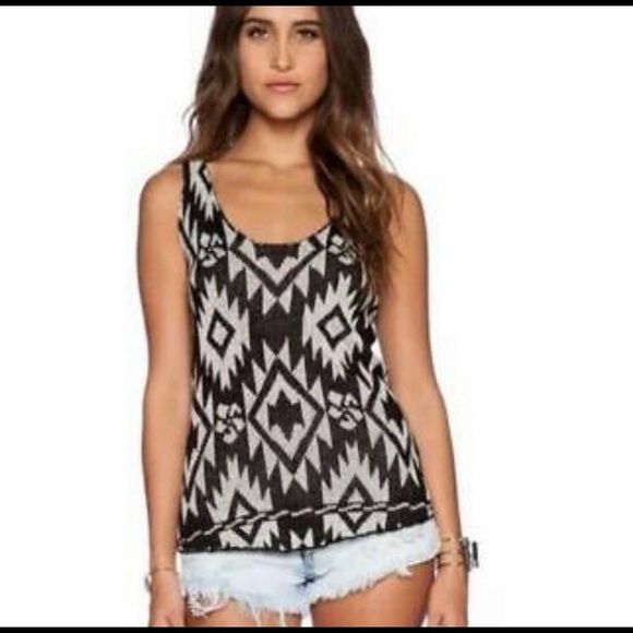 WILDFOX knit aztec tank top (says small but large) - Picture 4 of 4